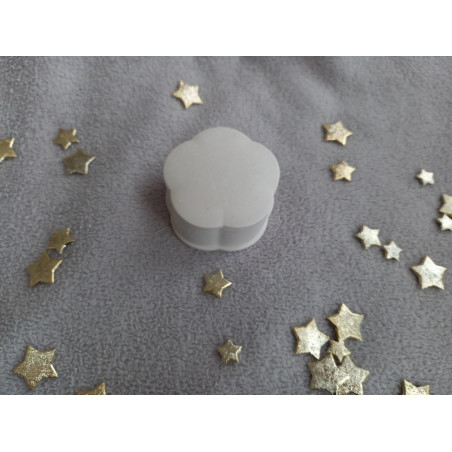 Boite fleur avec couvercle assorti - blanc (naturel)